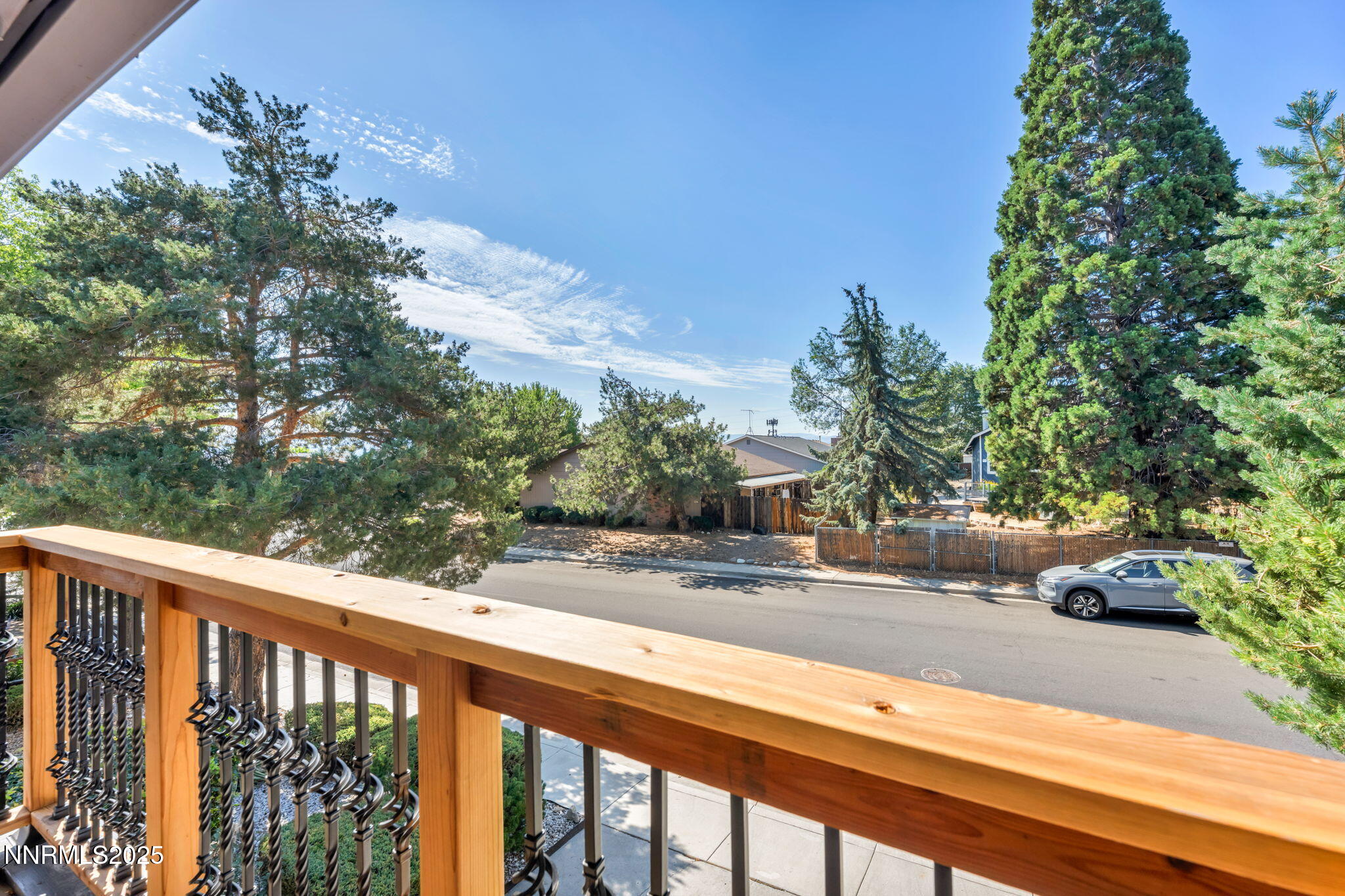 26-web-or-mls-1785-stardust-st