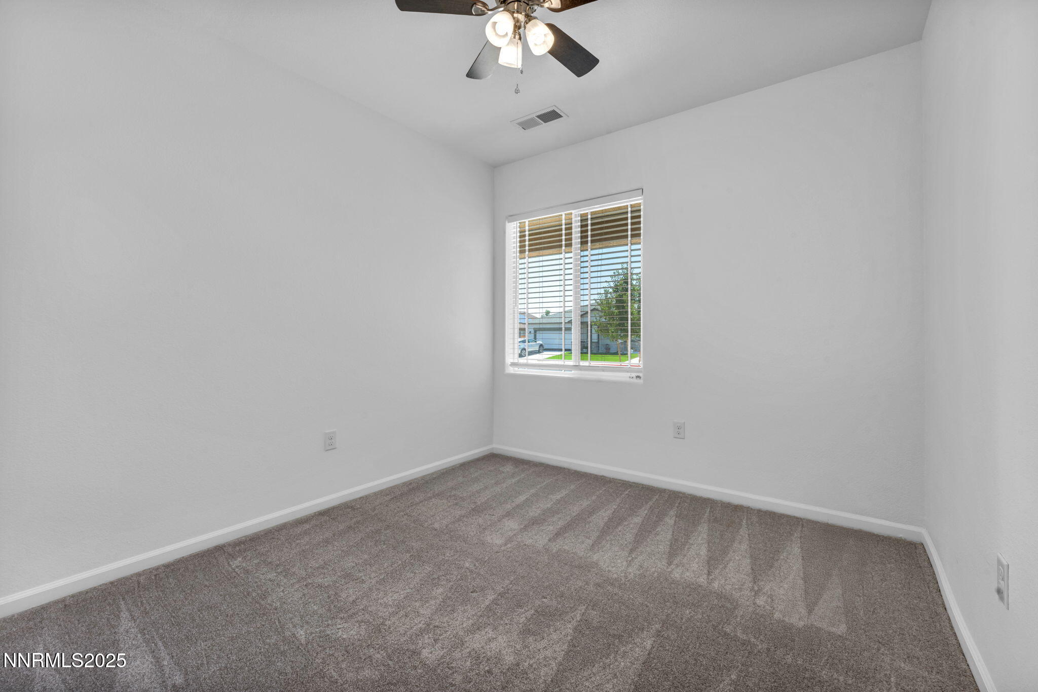 24-web-or-mls-234-red-oak-dr