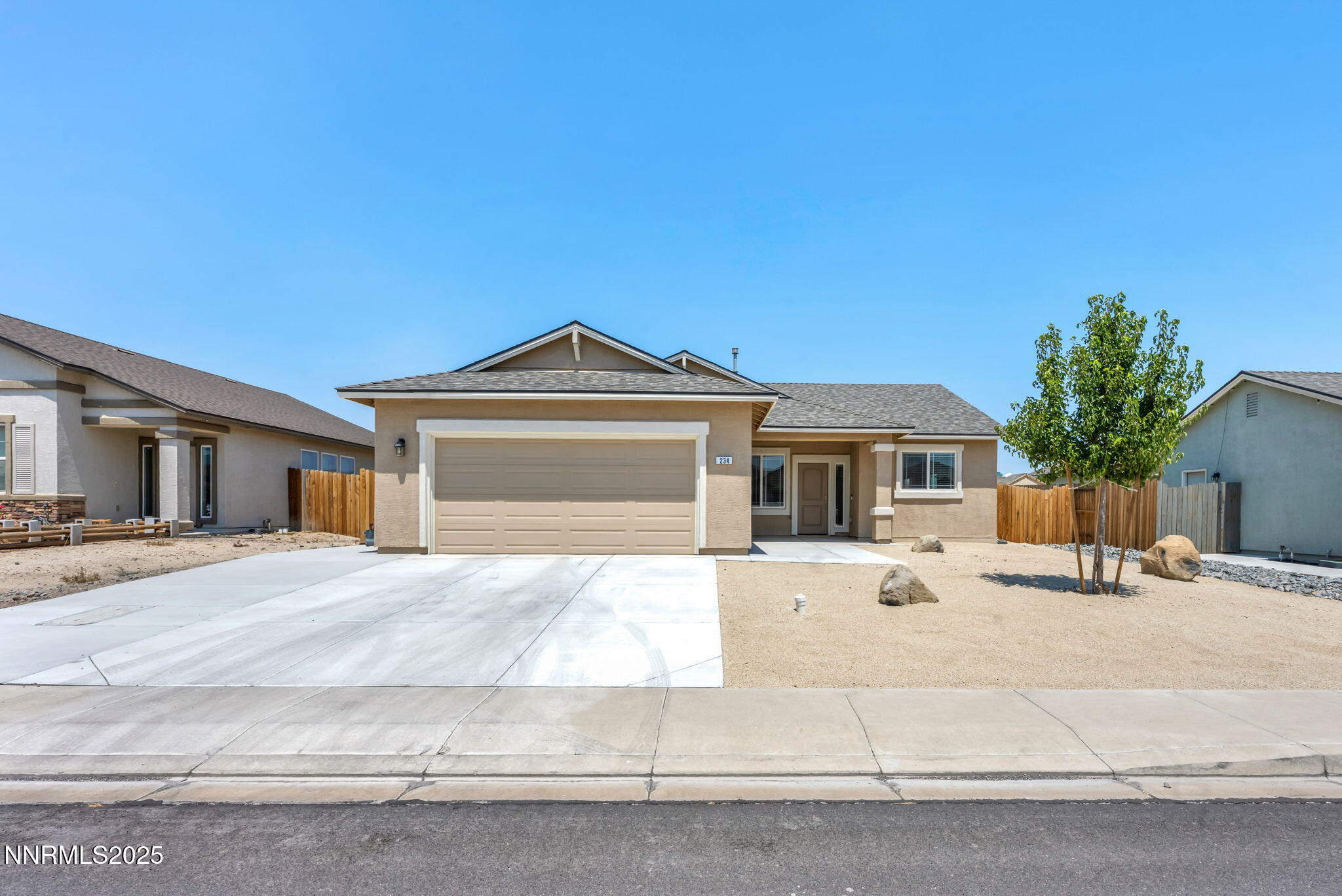 3-web-or-mls-234-red-oak-dr