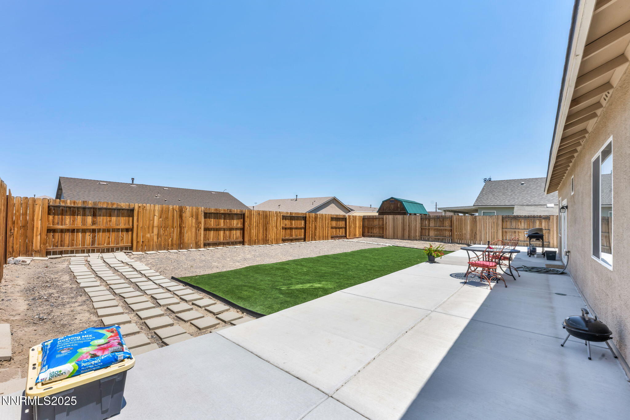 12-web-or-mls-234-red-oak-dr