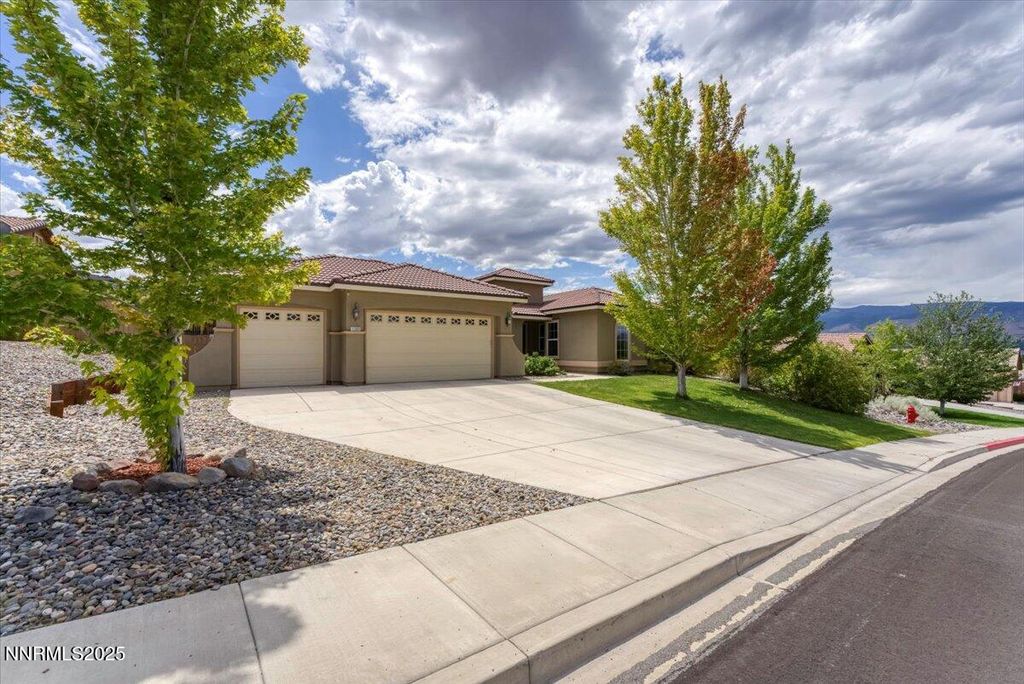 Photo of 10380 Cavalry Circle, Reno, NV 89521 (MLS # 250054040)