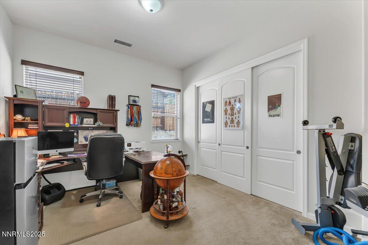 Spare Bedroom 3-Office