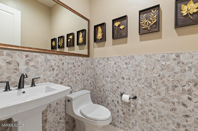 8900 Suncreek Court (24 of 72)