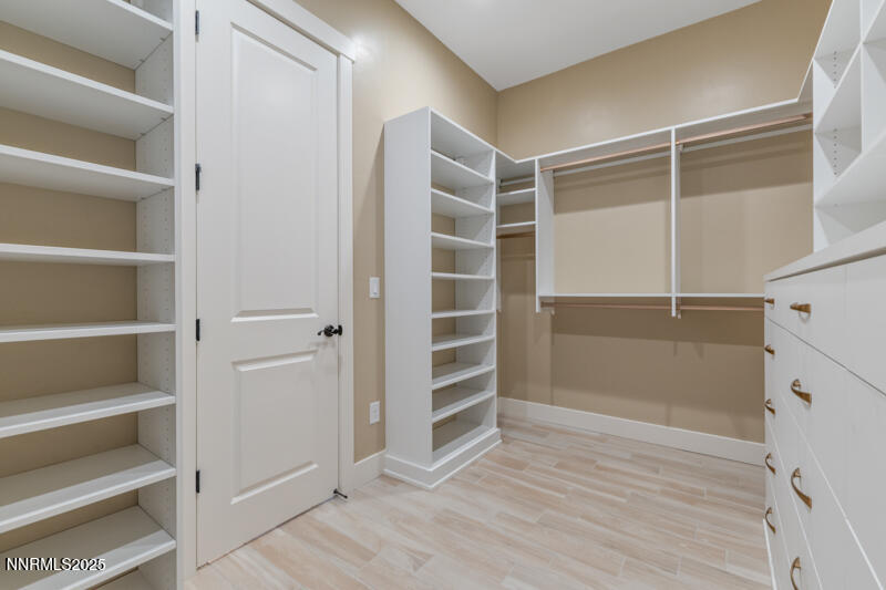 8900 Suncreek Court (32 of 72)