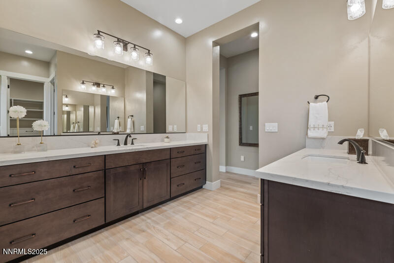 8900 Suncreek Court (31 of 72)