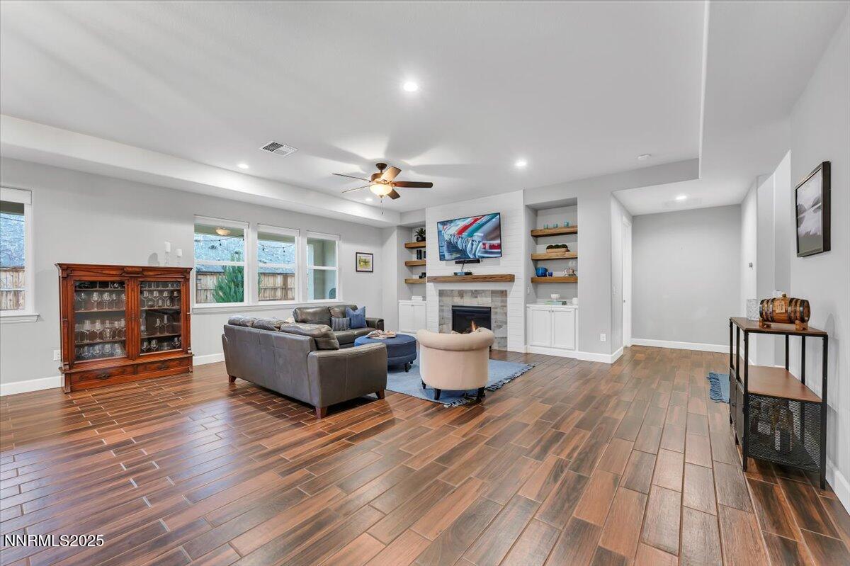 11-9920 Burmese Ln Reno NV 89521 (11 of