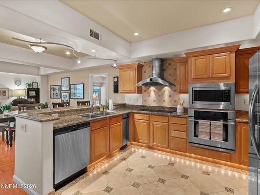 200 W 2ND ST APT 1406, RENO, NV 89501 - Image 3c104f7e2159d8e1c4f7f524ac72e59e/2389299647