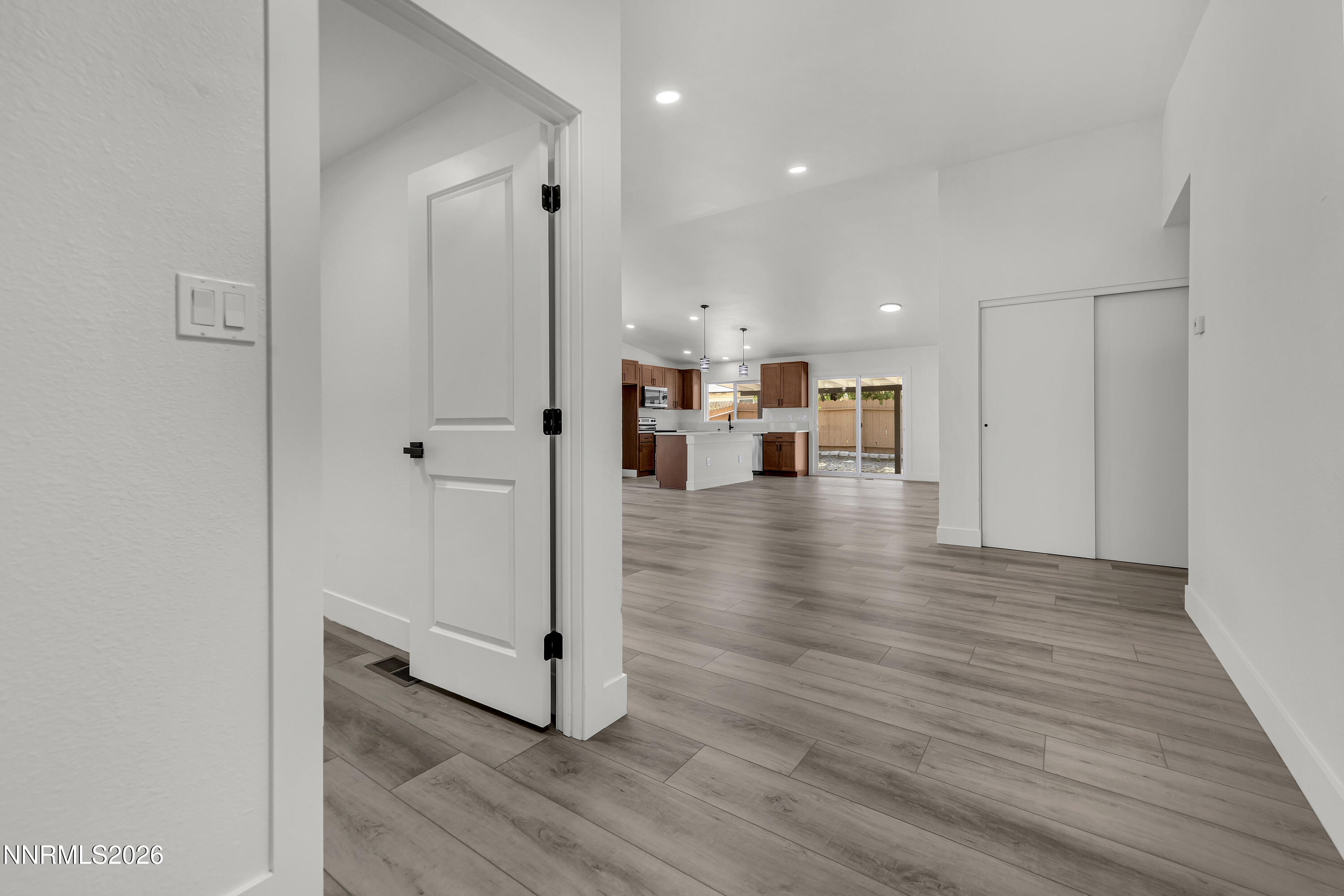 913 Glen Molly Drive