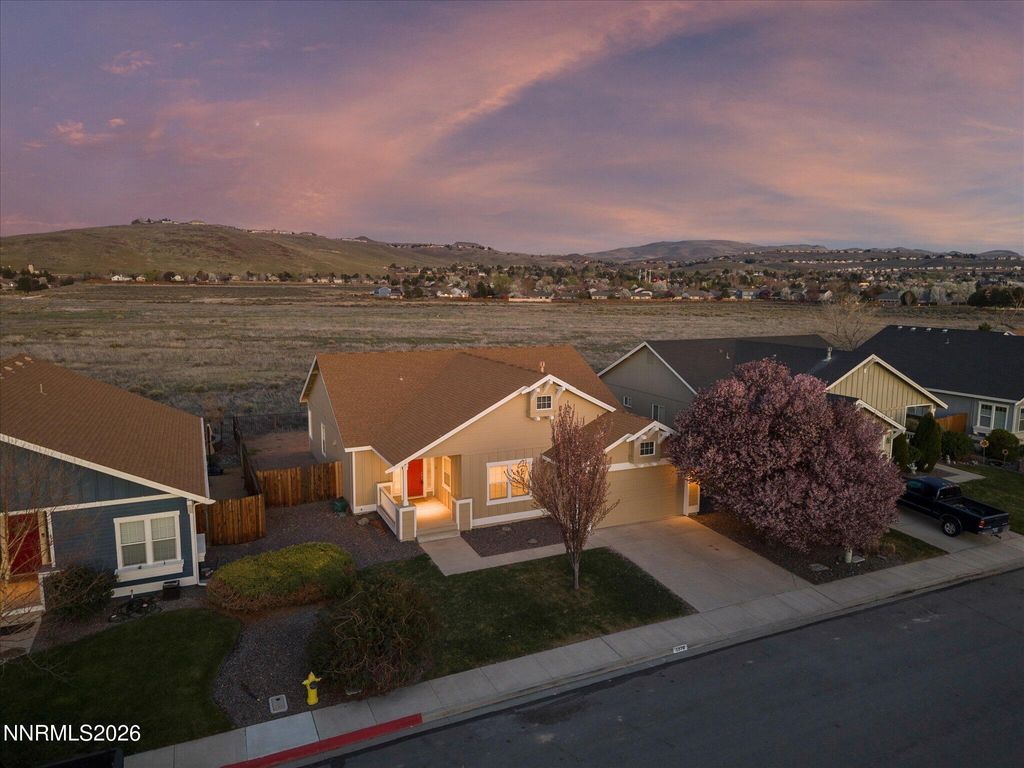 Photo of 5570 Knoll View Way, Sparks, NV 89436 (MLS # 260003294)