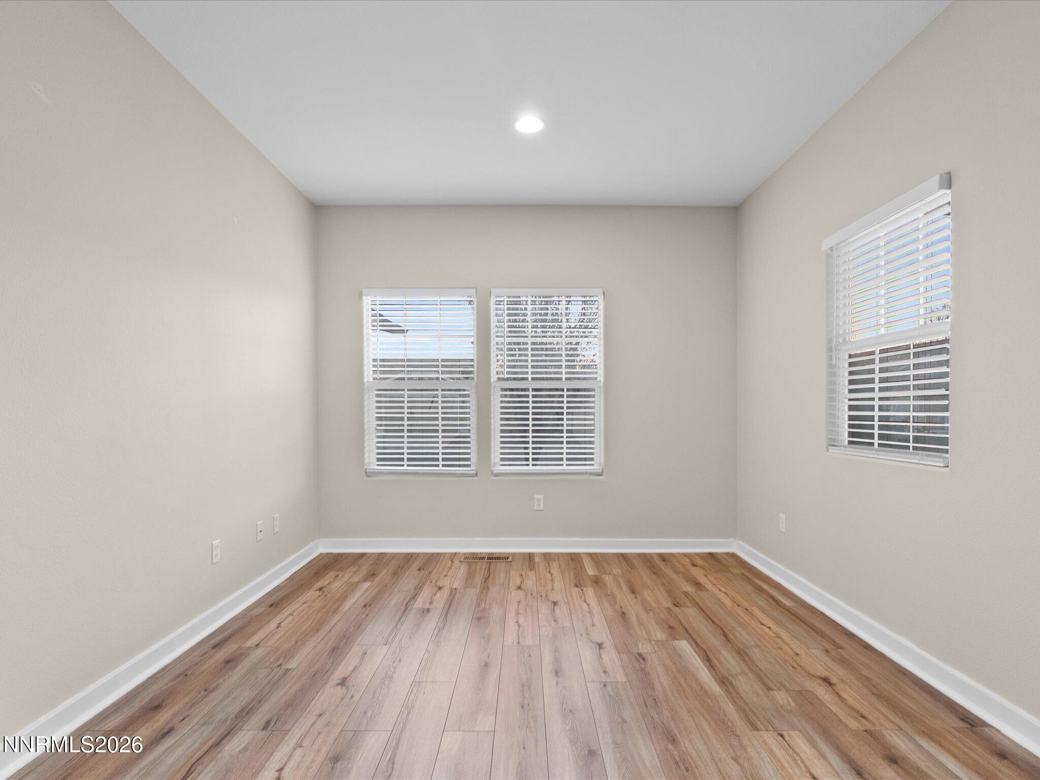 23-5570 Knoll View Way-122