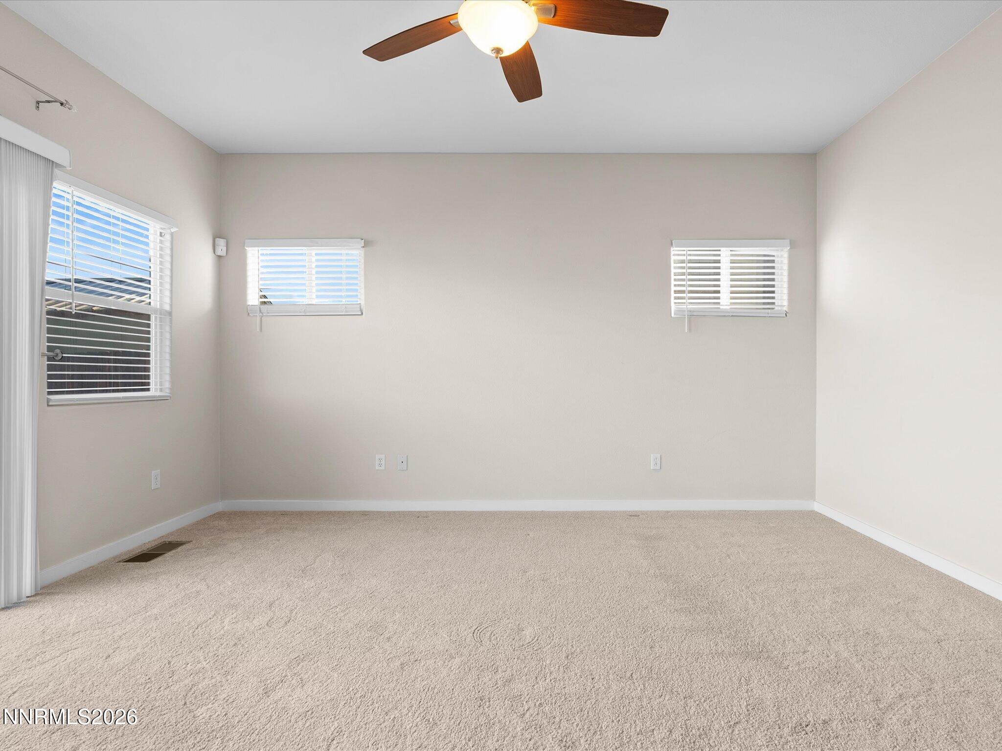 27-5570 Knoll View Way-126