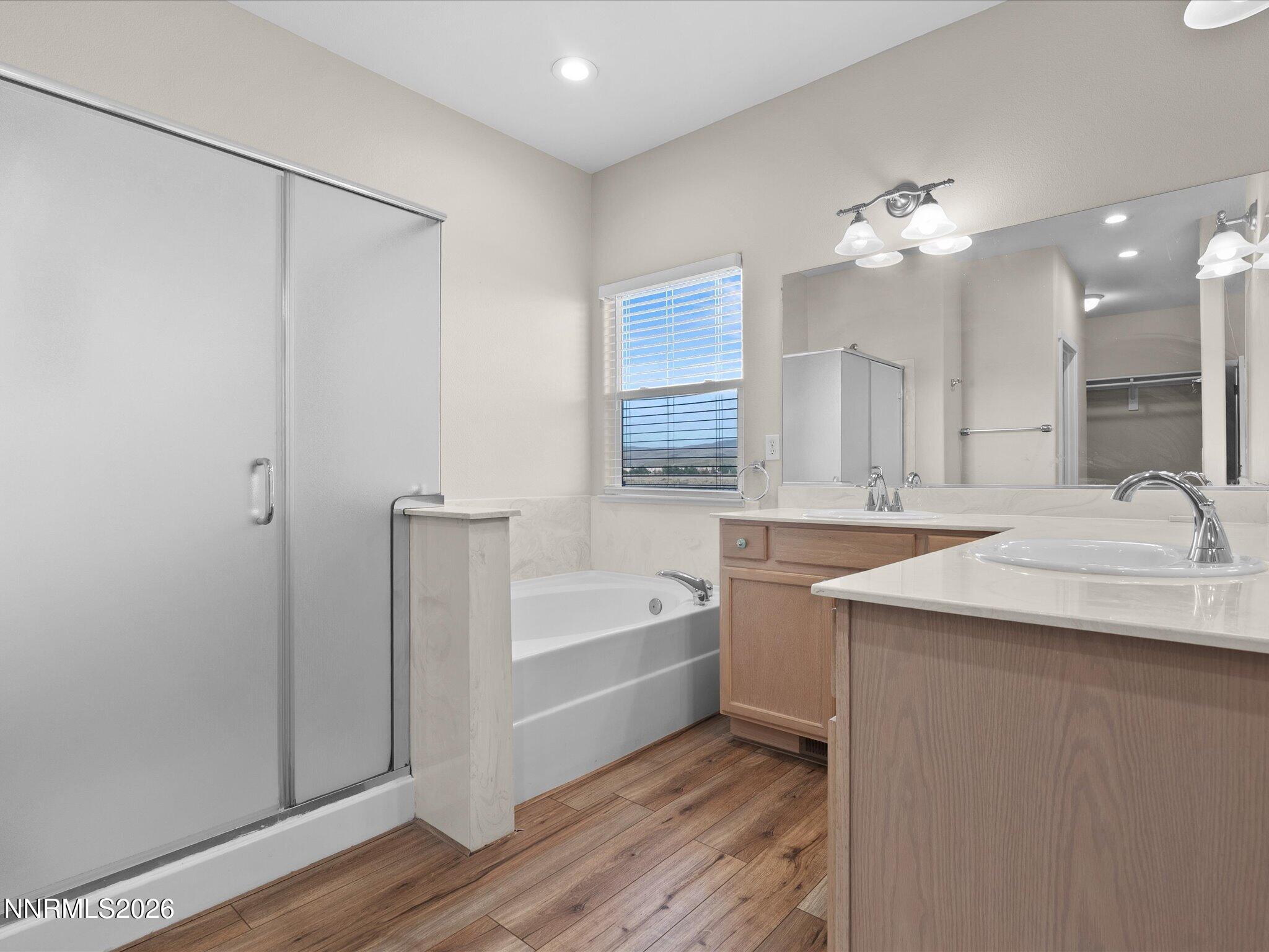 32-5570 Knoll View Way-131