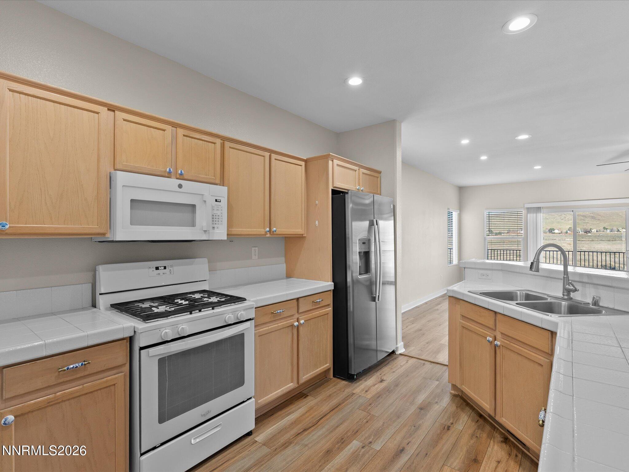 20-5570 Knoll View Way-119