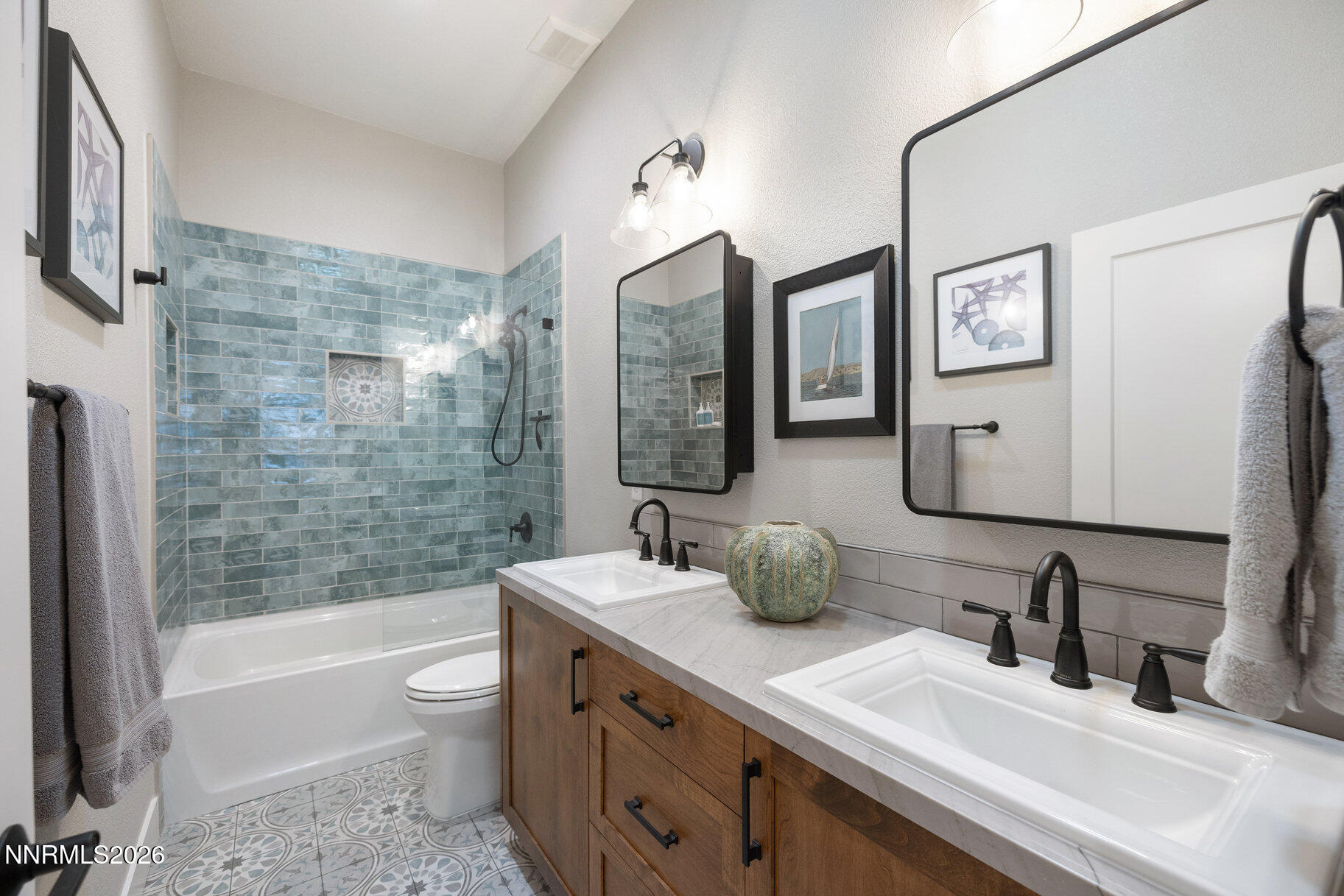 023_30-print-1290_el_monte-31_485