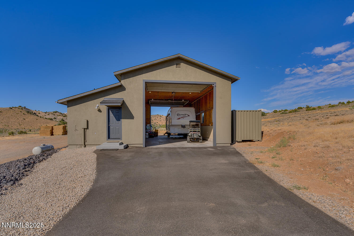 RV Garage/Apartment