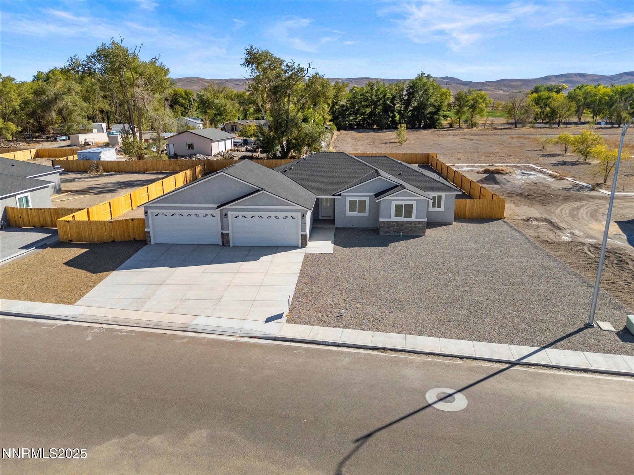 48-1369 Nevada Pacific Blvd-147