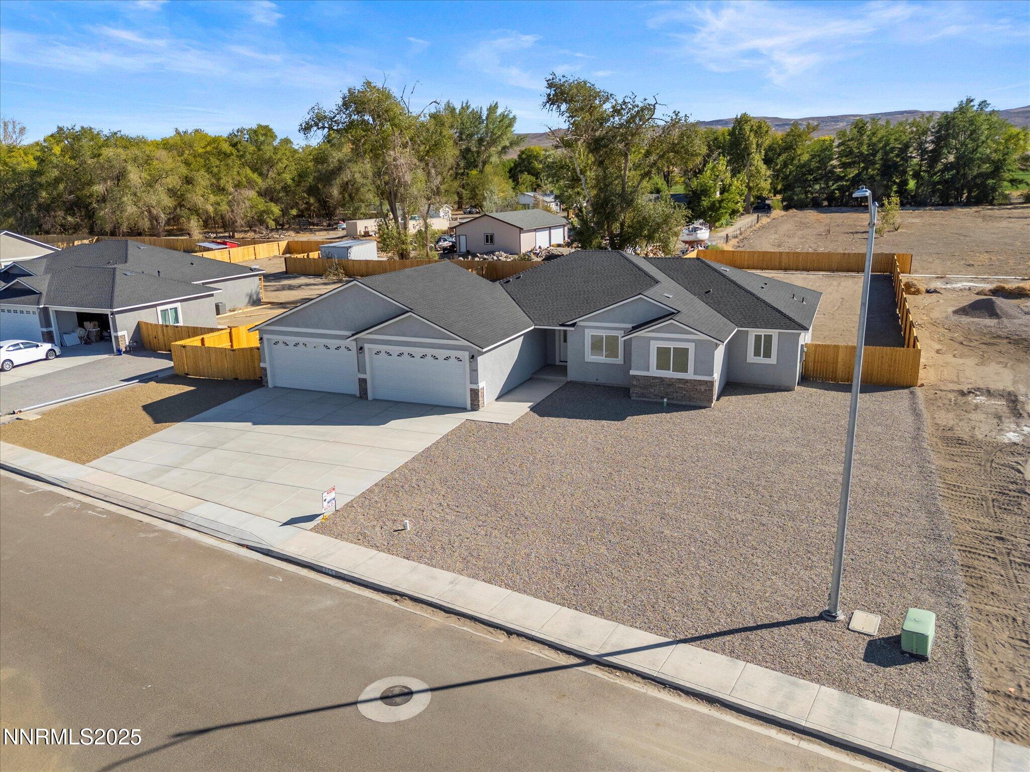 47-1369 Nevada Pacific Blvd-146