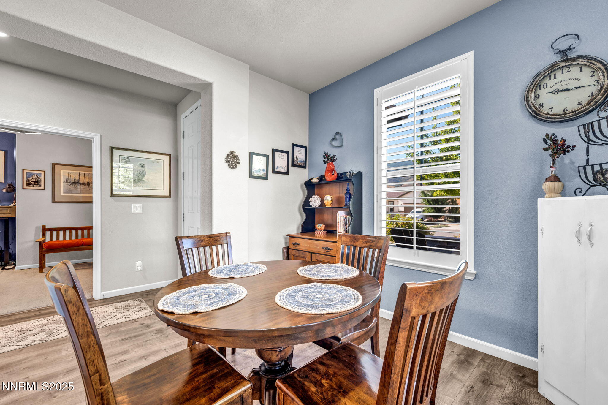 73-web-or-mls-828-larrimore-trl