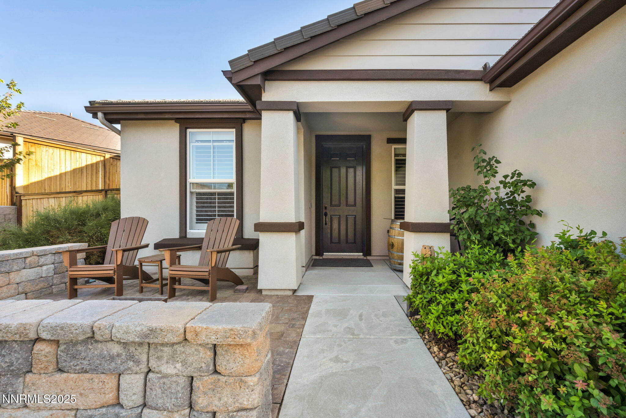 6-web-or-mls-828-larrimore-trl