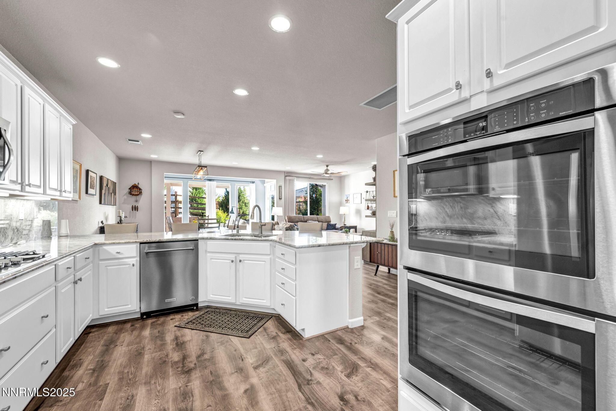 46-web-or-mls-828-larrimore-trl