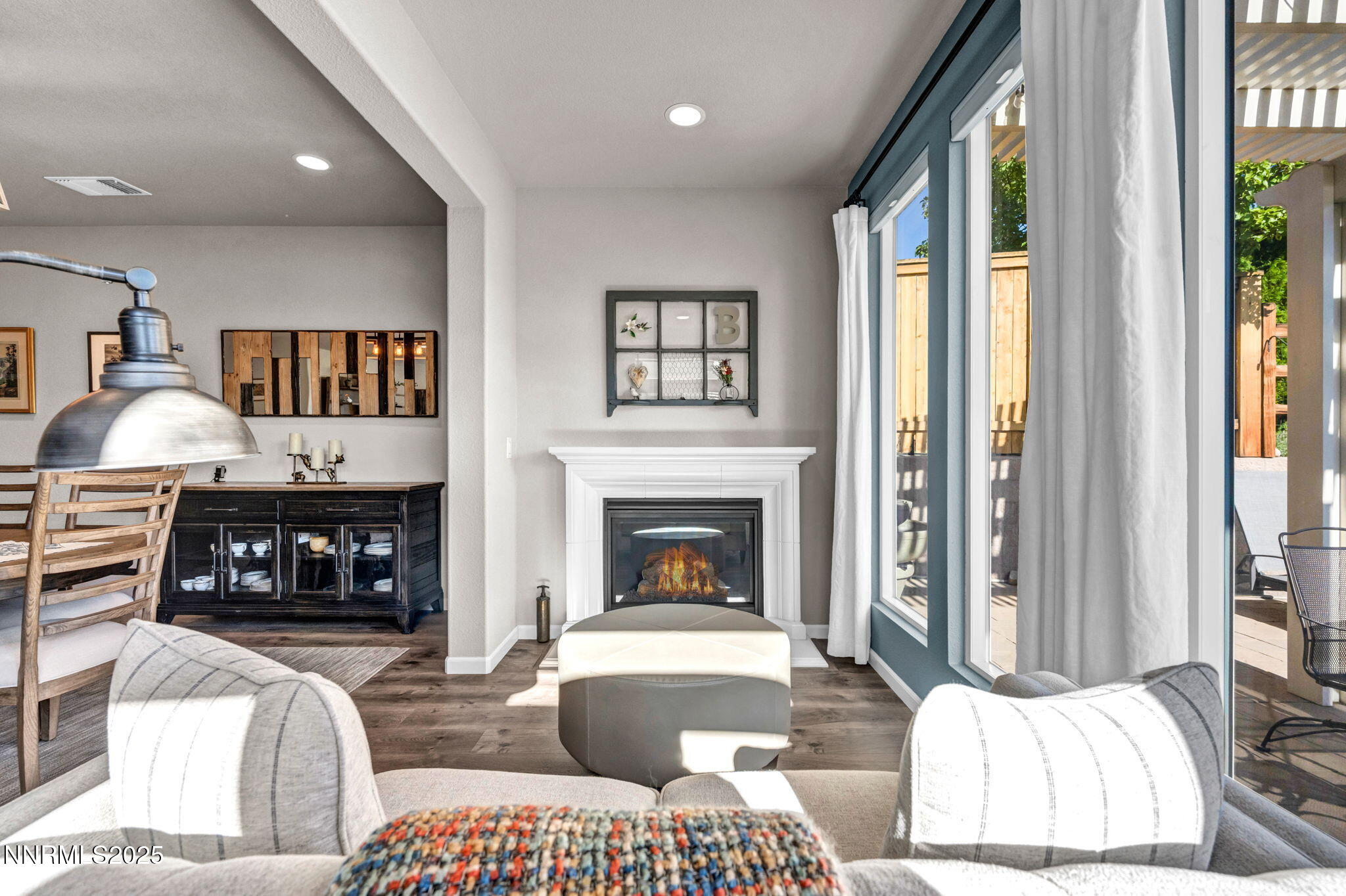 34-web-or-mls-828-larrimore-trl