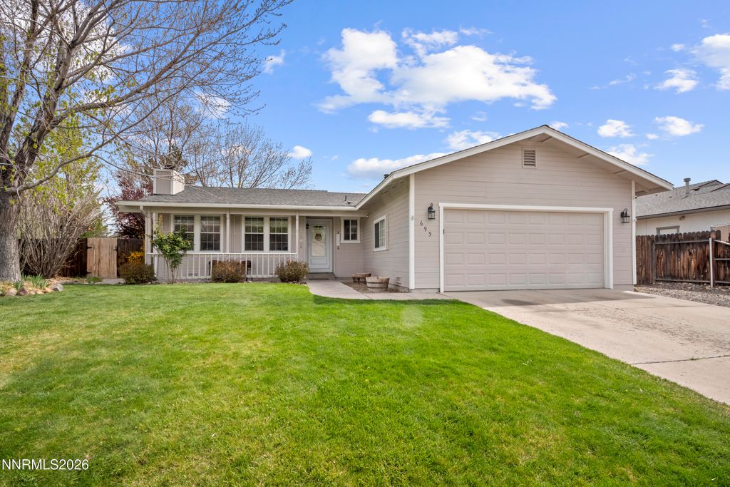 Photo of 695 Ann Way, Gardnerville, NV 89460 (MLS # 260003819)