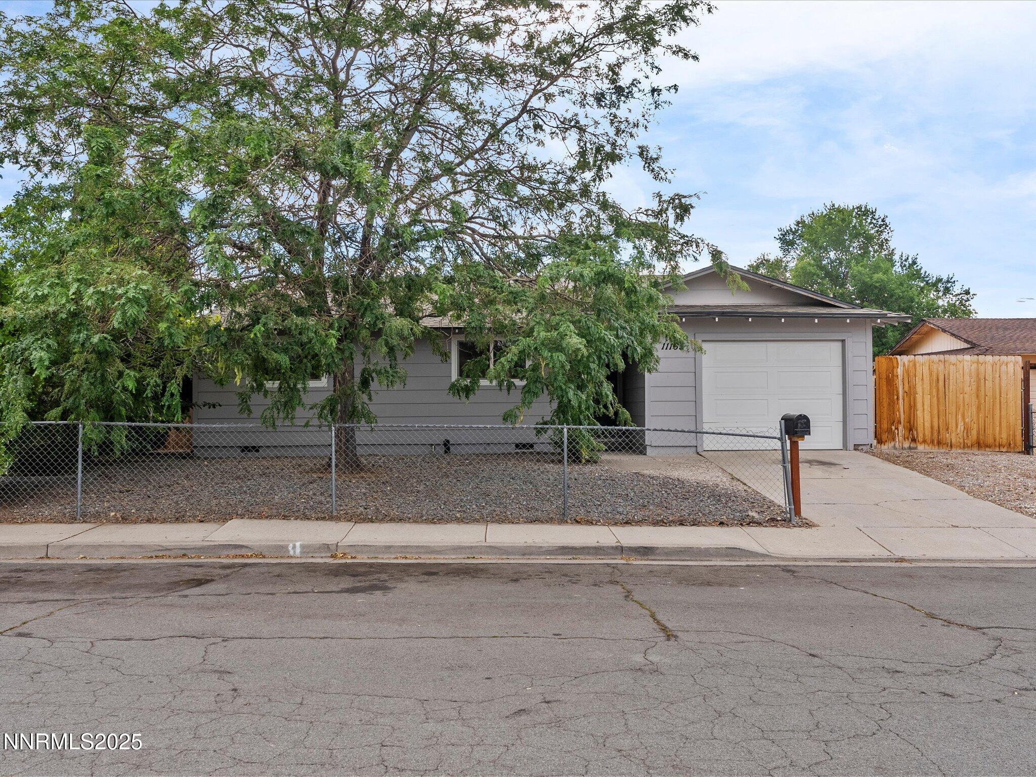 01-11165 White Sage Dr-100