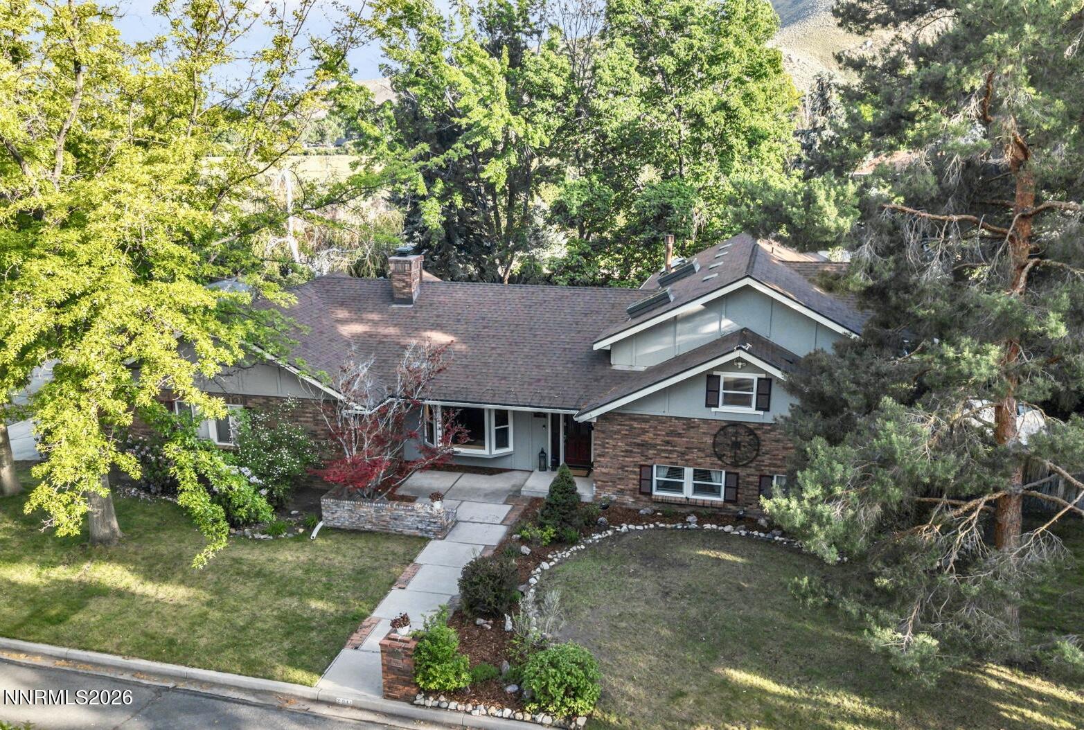 2011 Maison Way