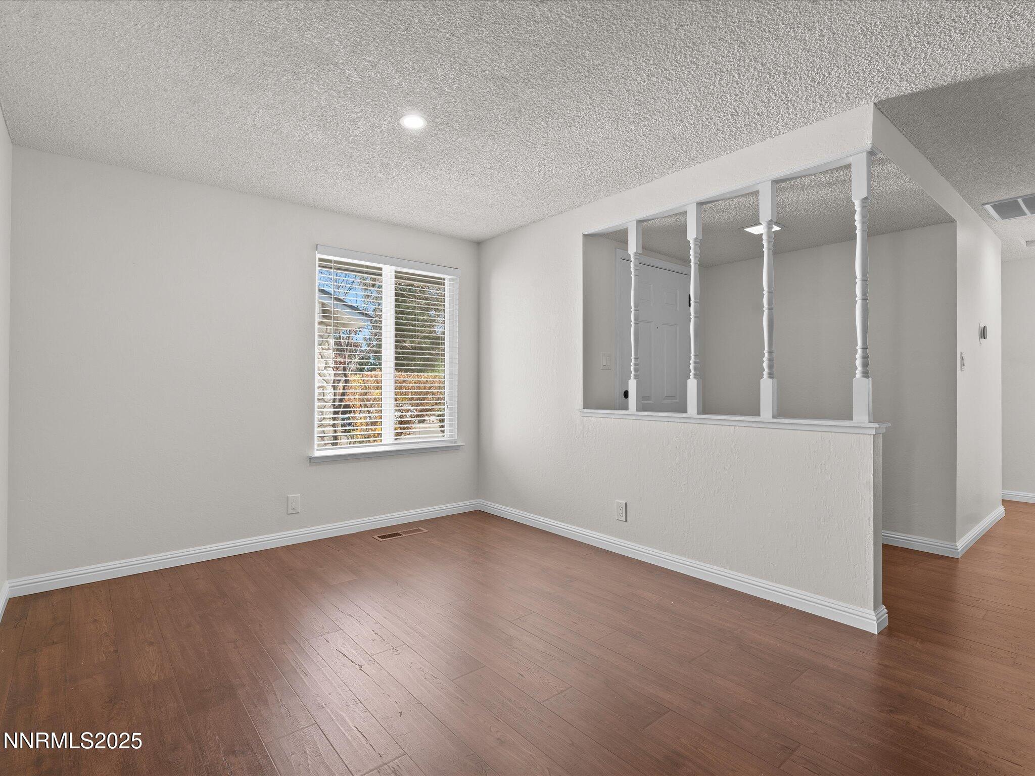 11-1645 Hanover Dr-110