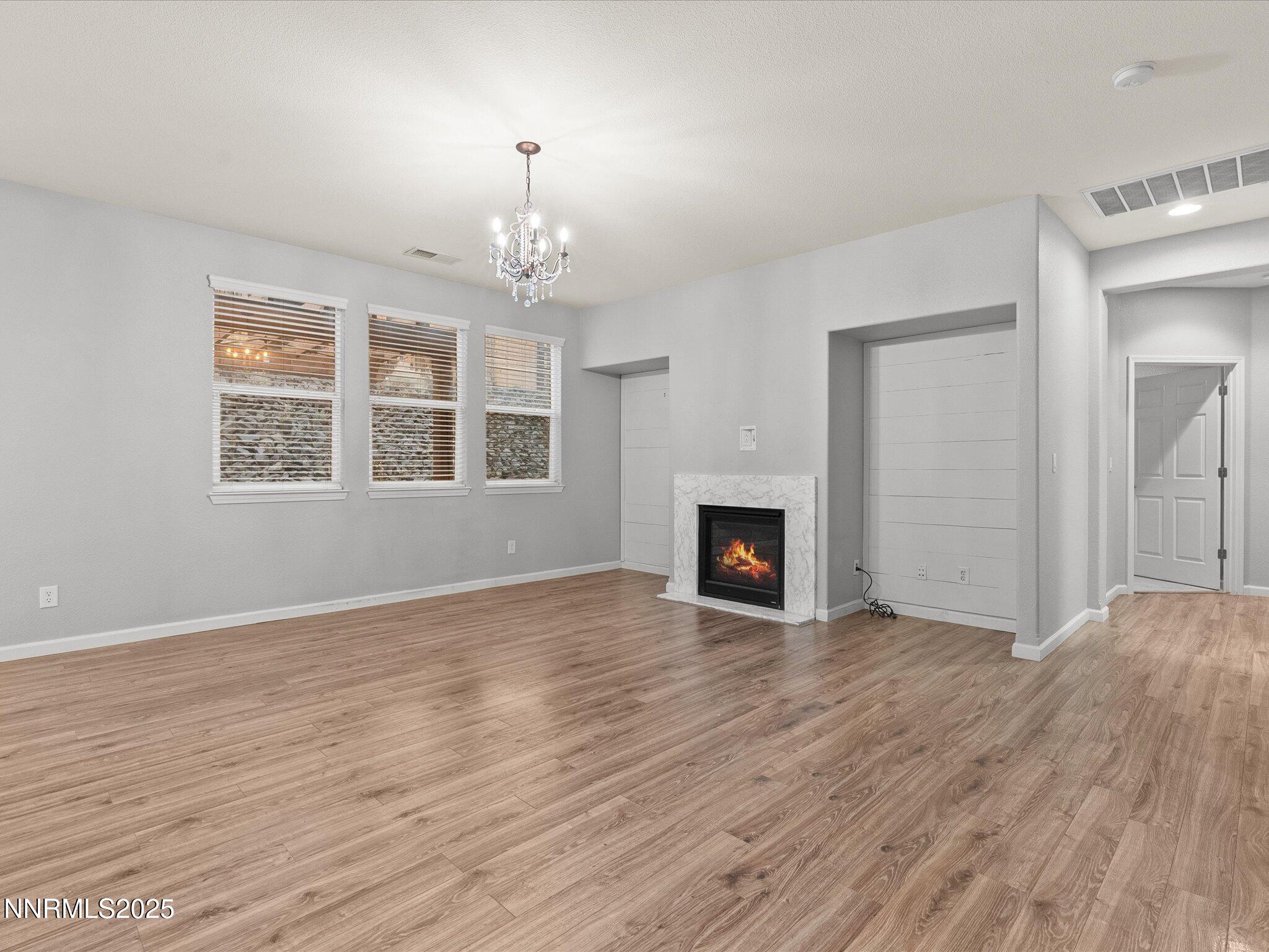 13-1056 Crown View Dr-112