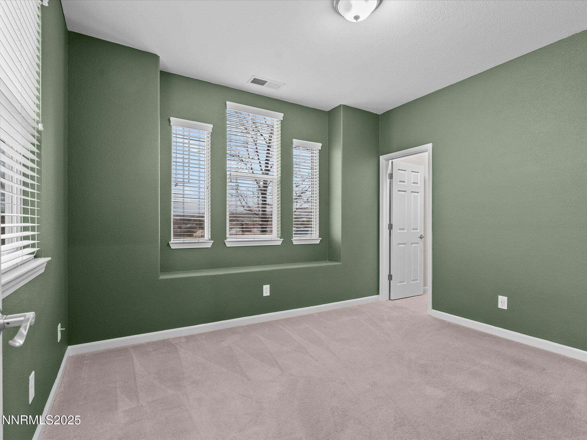 35-1056 Crown View Dr-134