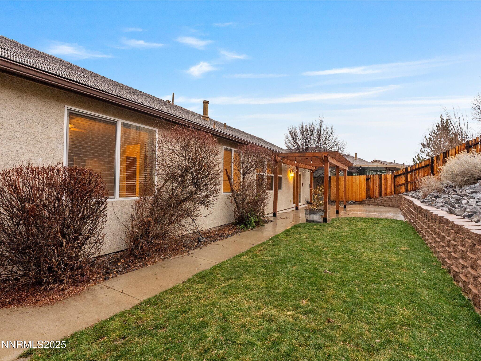 46-1056 Crown View Dr-145