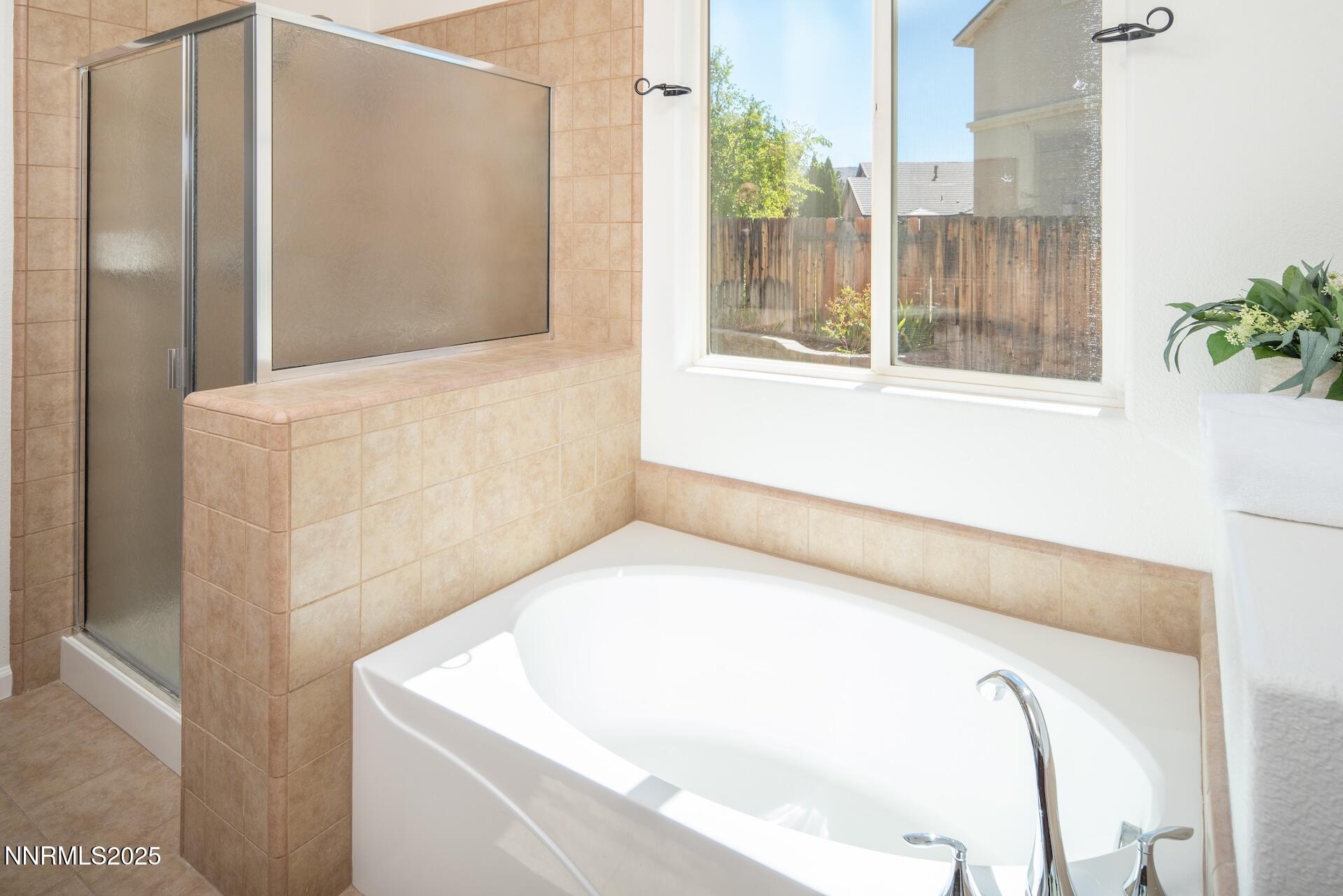 2085LongHollowDrSTANDARDRES29