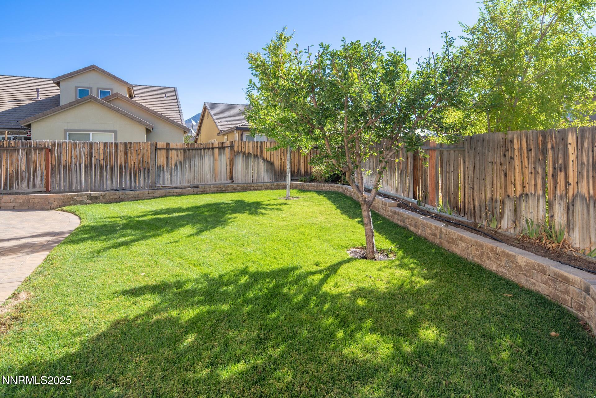 2085LongHollowDrSTANDARDRES47