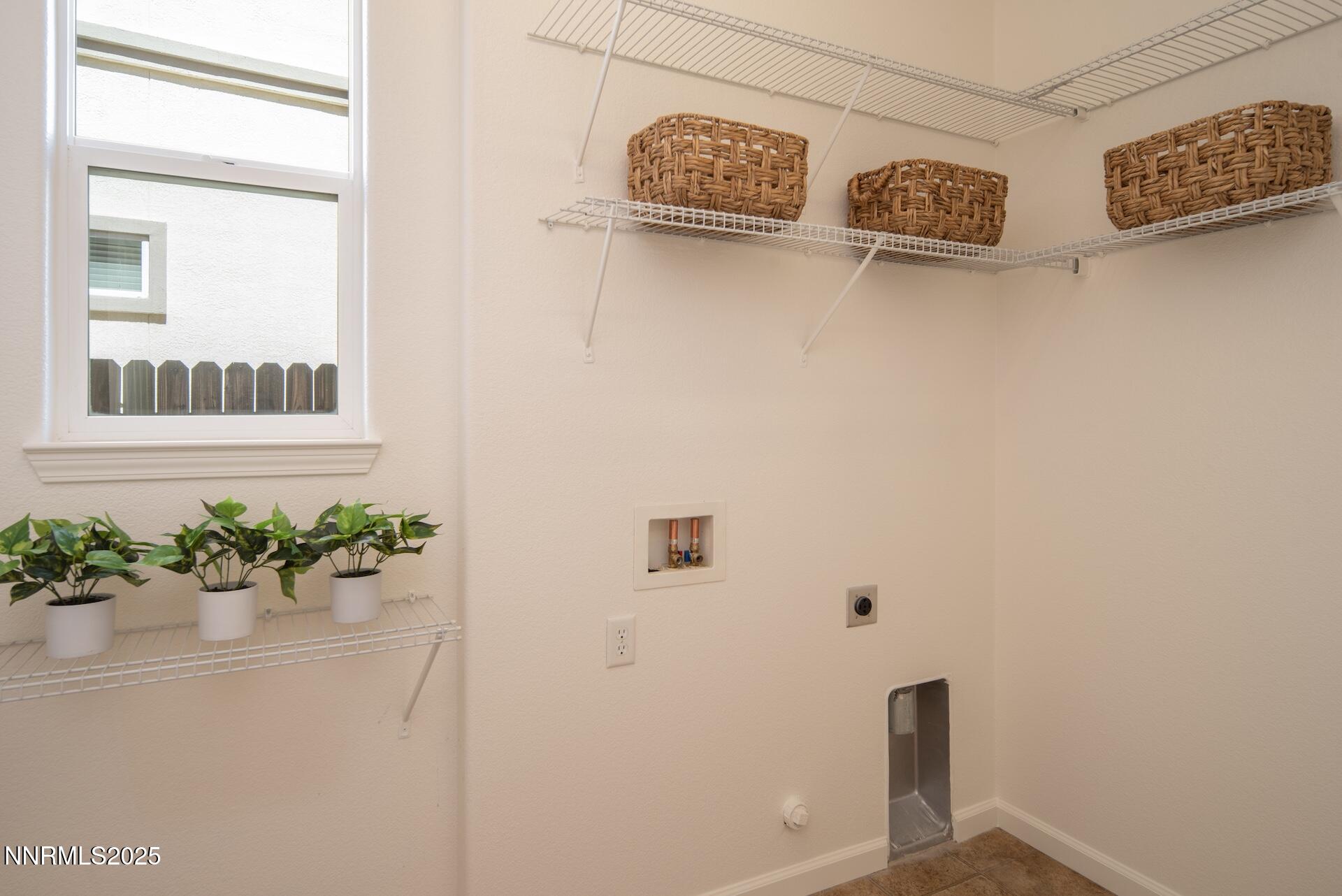 2085LongHollowDrSTANDARDRES40