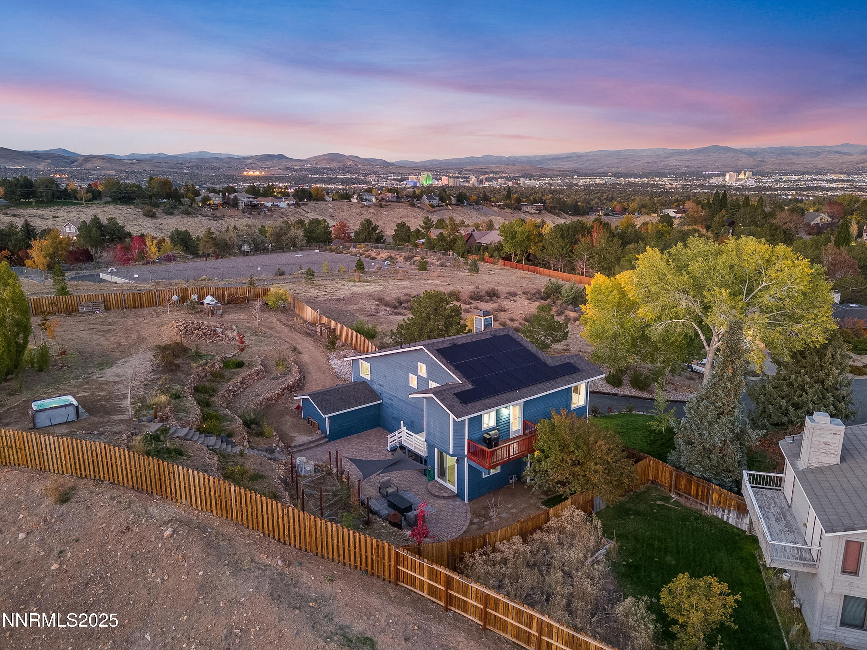 8_dji_fly_20251020_183338_0053_176101952