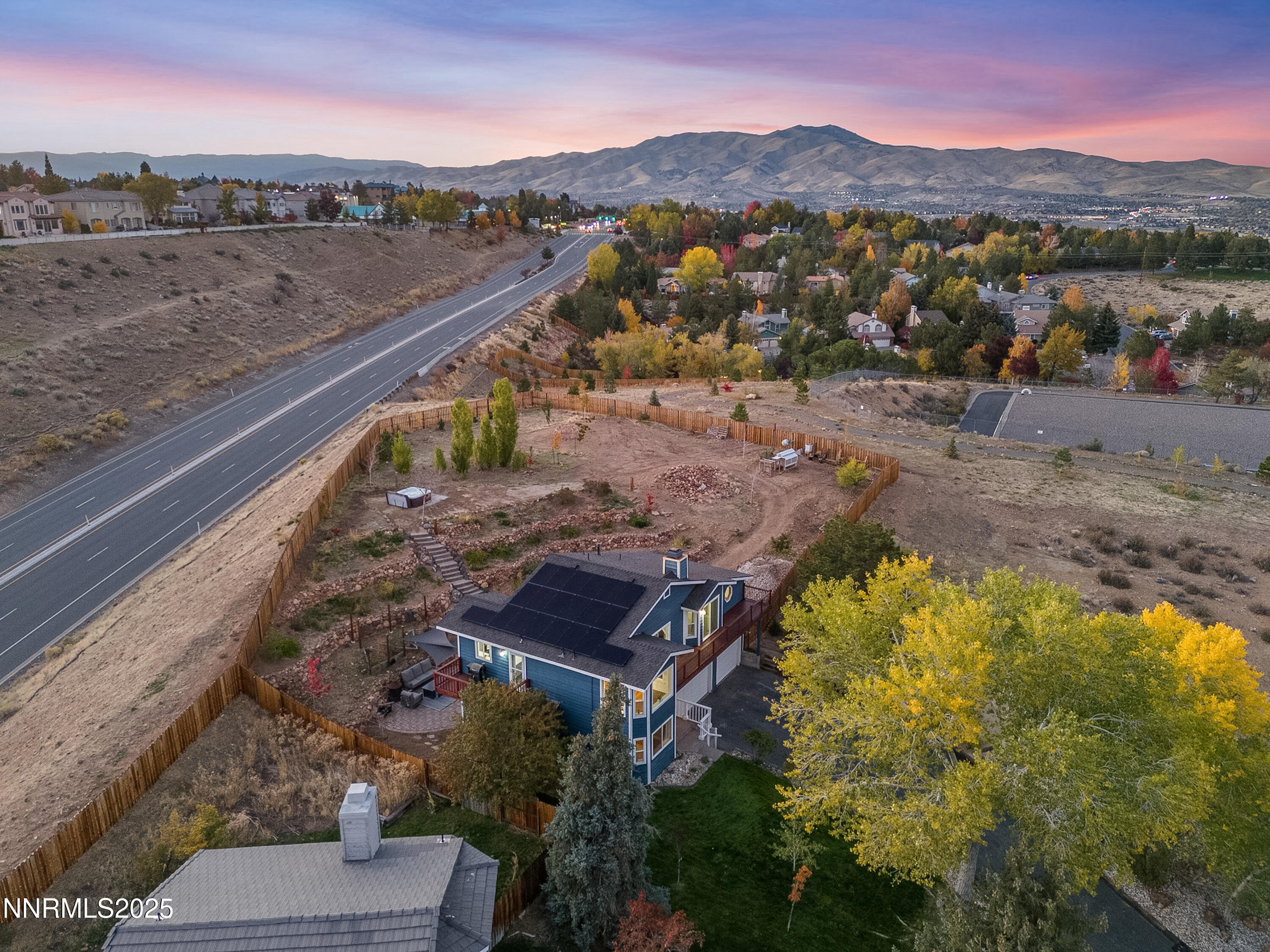 3_dji_fly_20251020_182724_0026_176101955