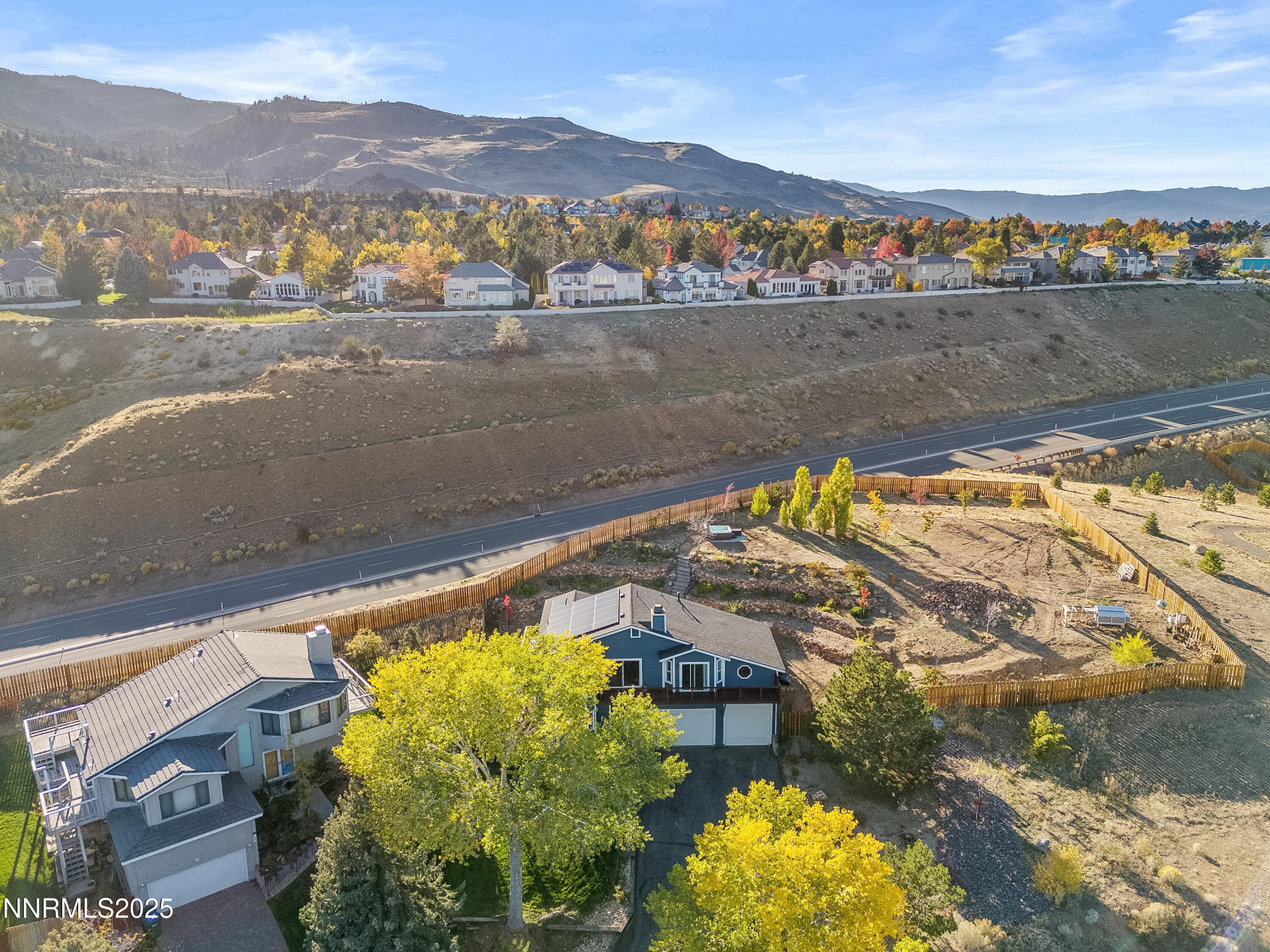 20_dji_20251020162108_0045_d