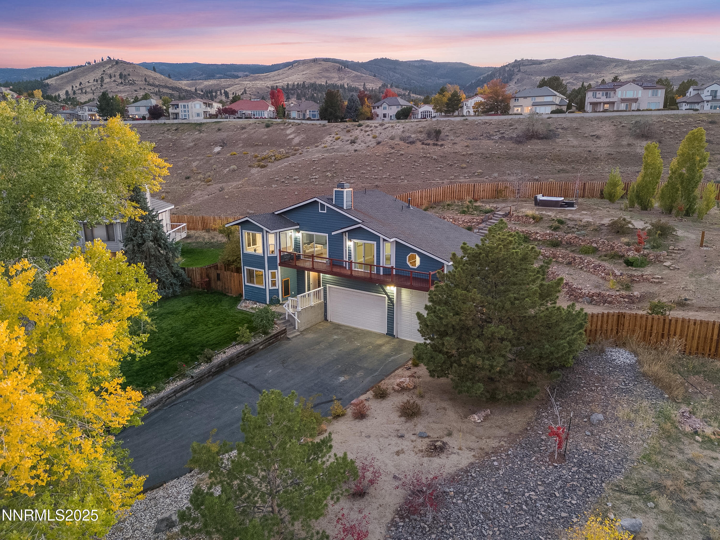 2_dji_fly_20251020_182614_0023_176101956