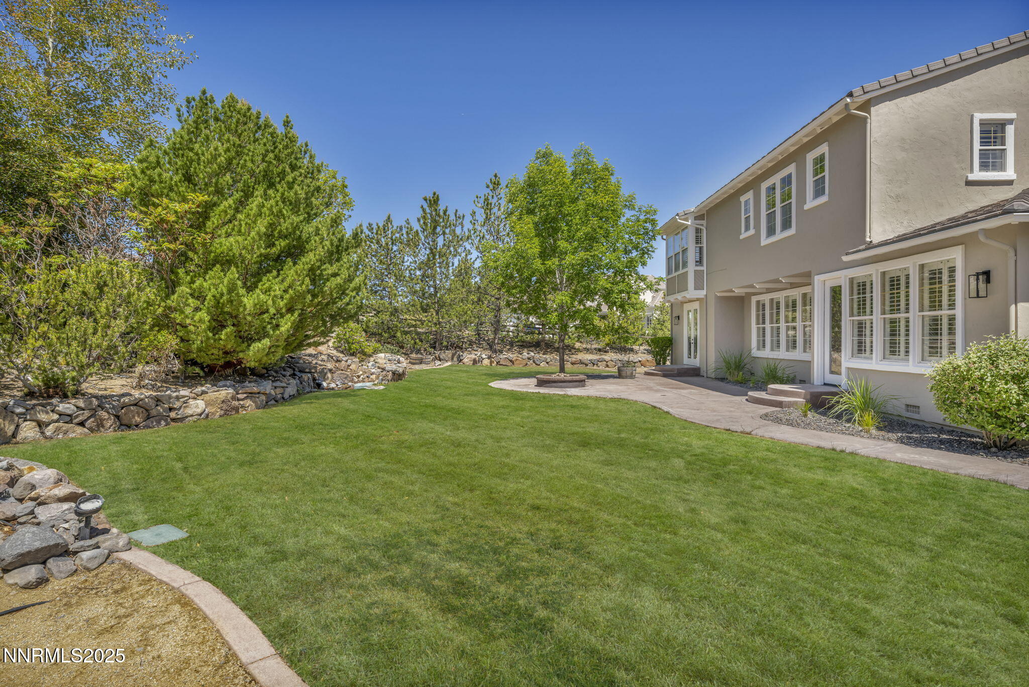 12-web-or-mls-2965-roundrock-ct