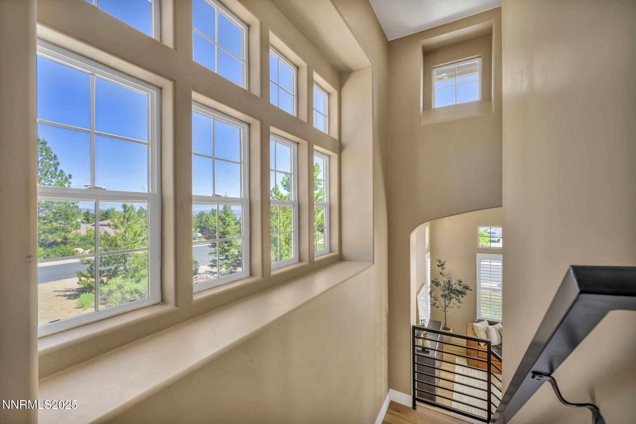 86-web-or-mls-2965-roundrock-ct