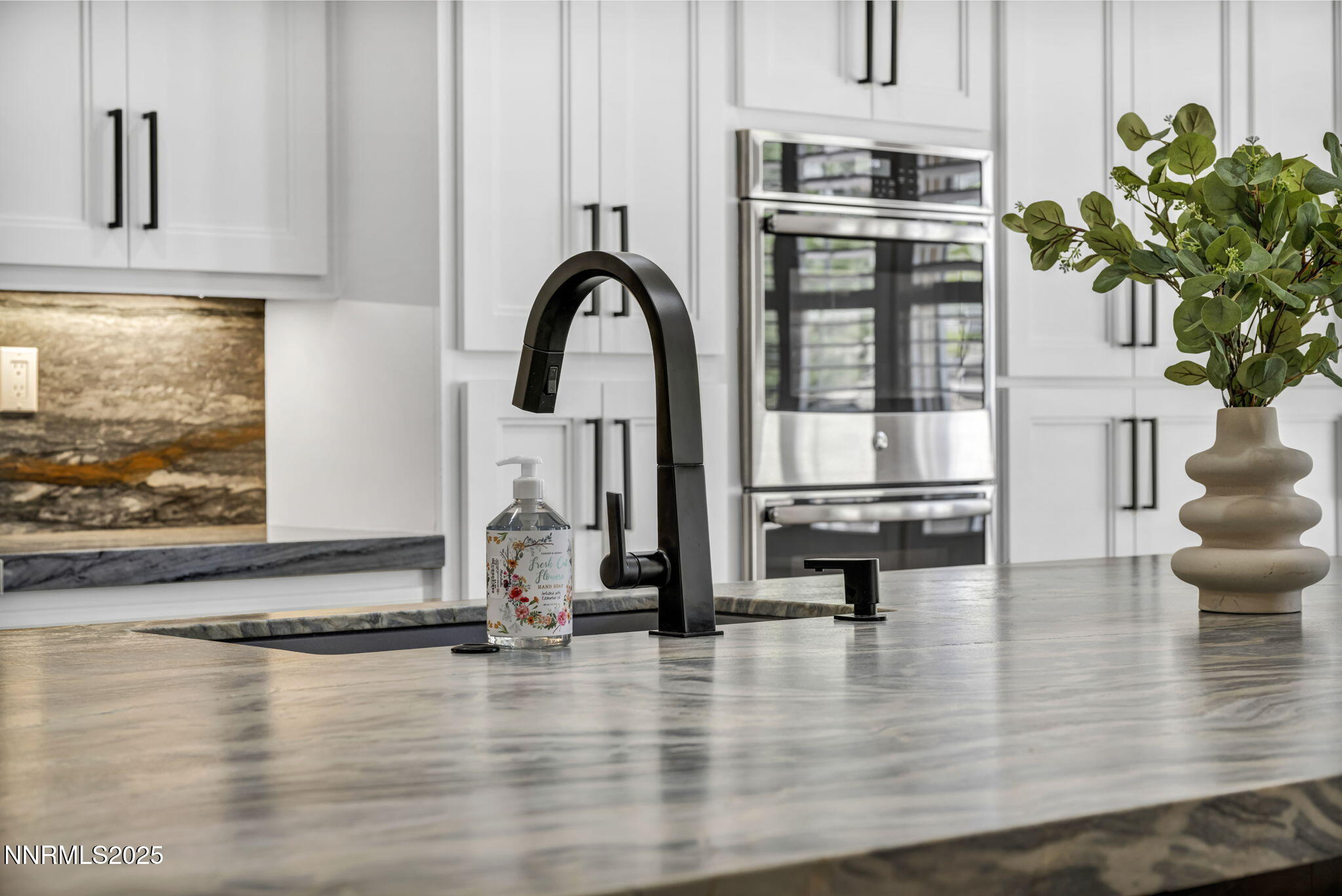 89-web-or-mls-2965-roundrock-ct