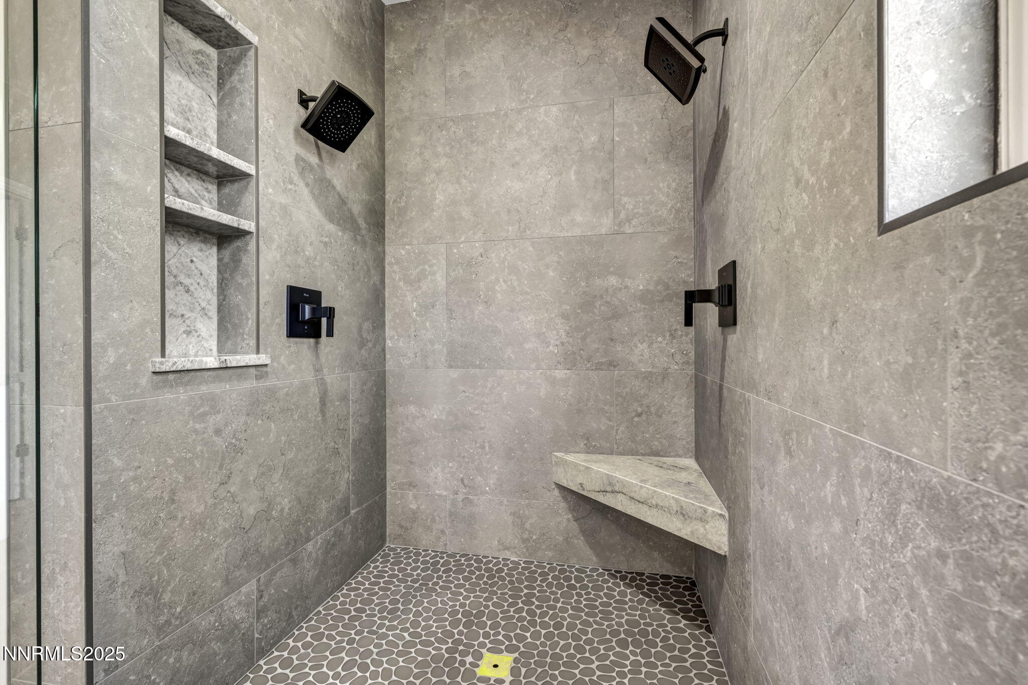 71-web-or-mls-2965-roundrock-ct