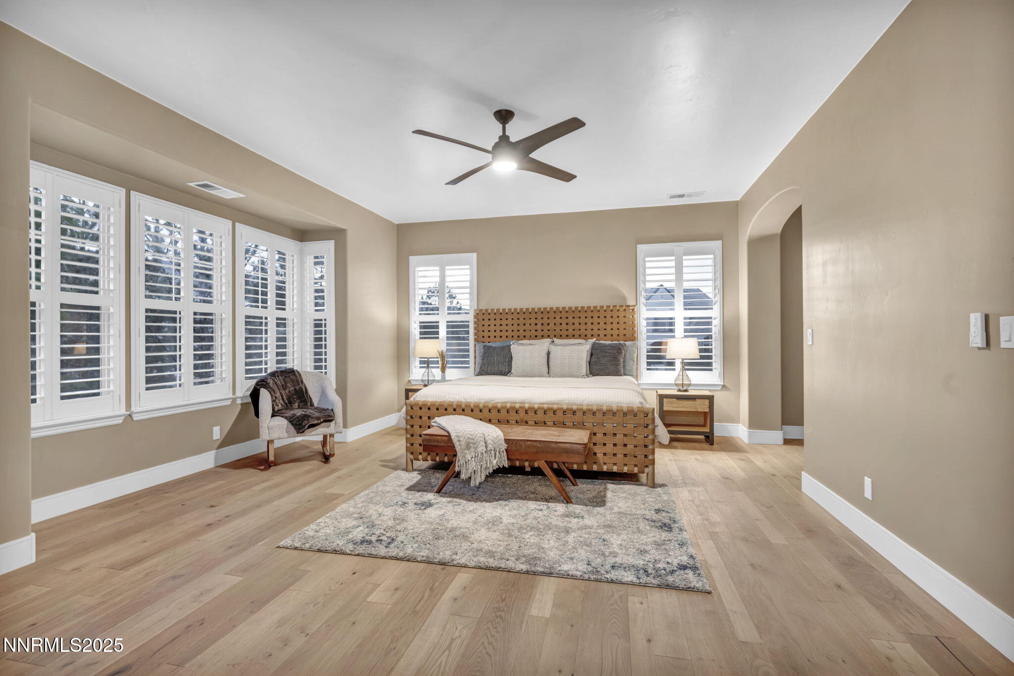 110-web-or-mls-2965-roundrock-ct