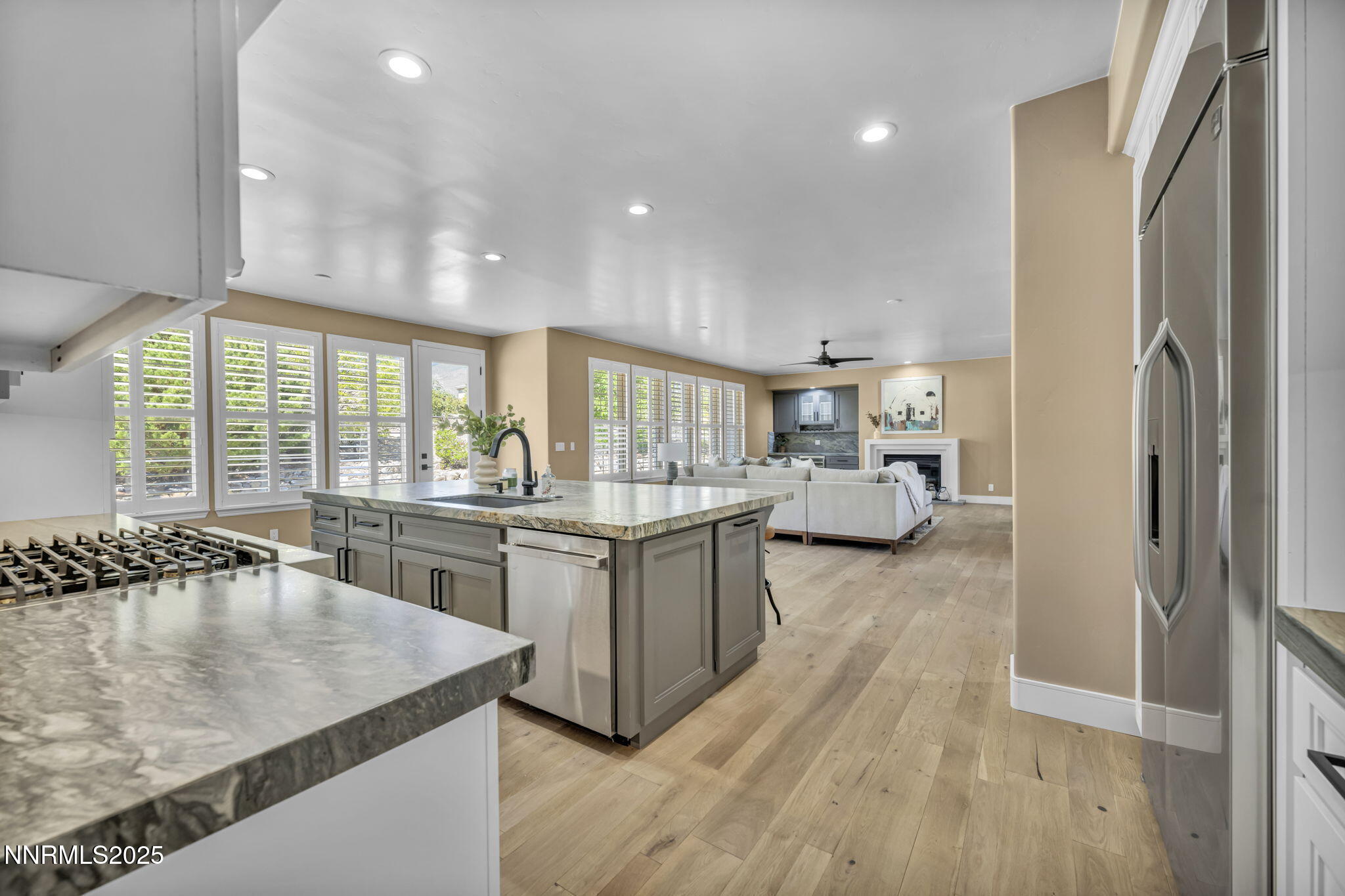 39-web-or-mls-2965-roundrock-ct