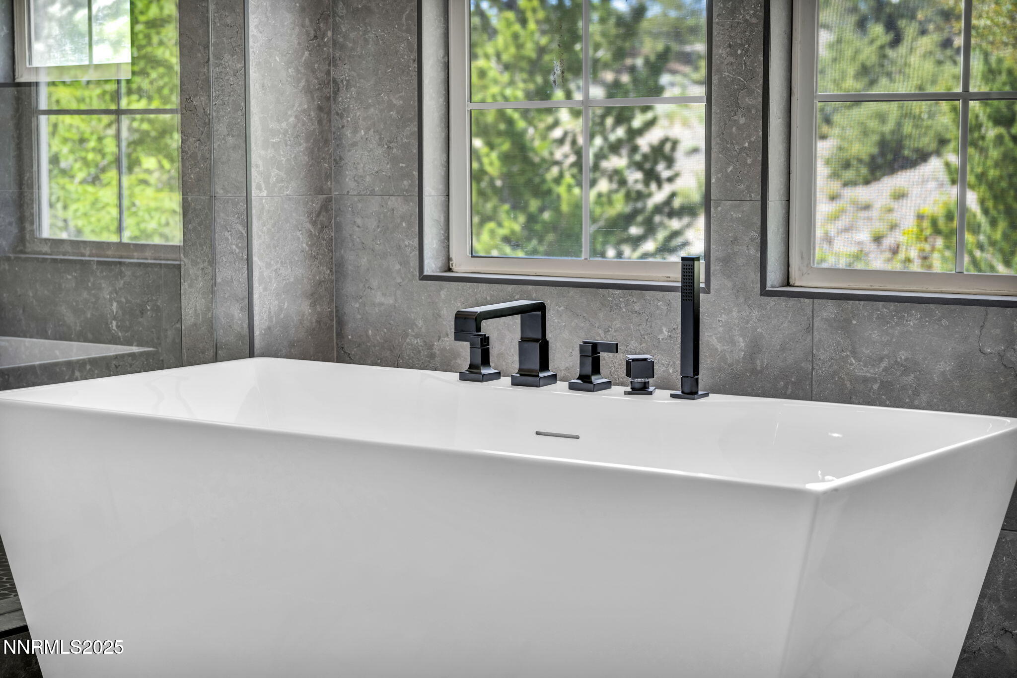 95-web-or-mls-2965-roundrock-ct