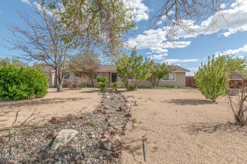 Photo of 70 W Sky Ranch Boulevard, Sparks, NV 89441 (MLS # 260005398)