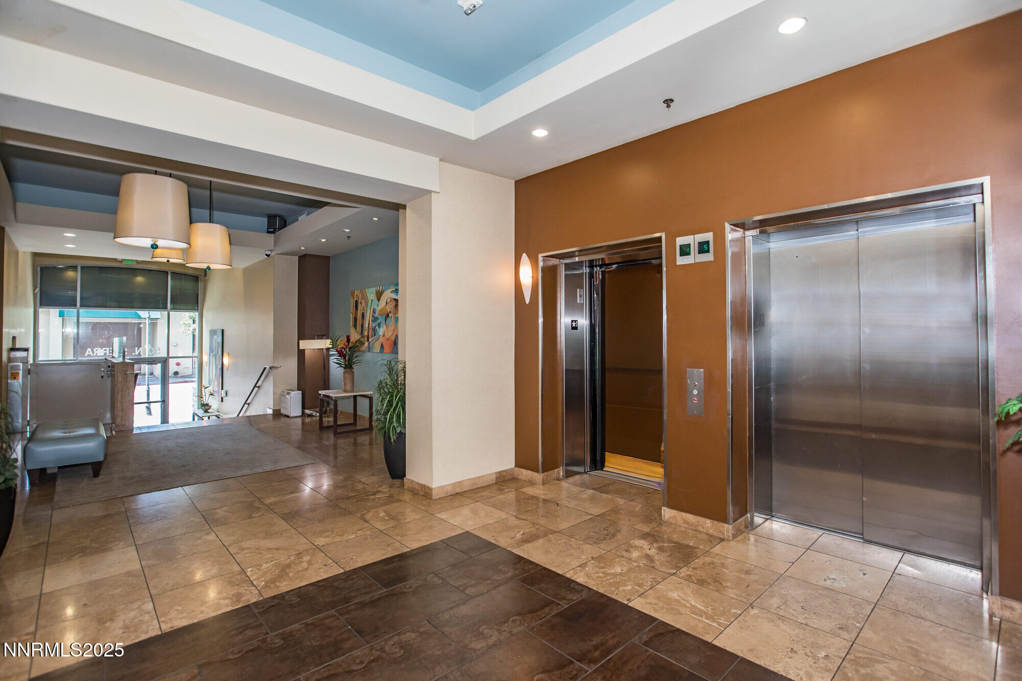 50 N Sierra St Unit STE 910-print-038-03