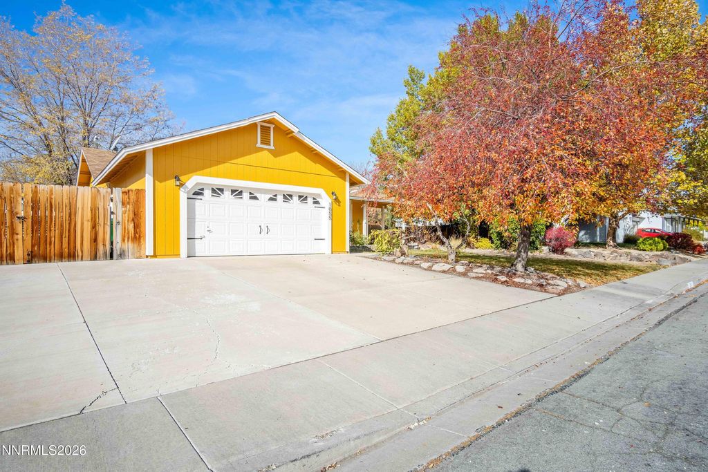 Photo of 1055 Spoonbill Drive, Sparks, NV 89441 (MLS # 260000478)