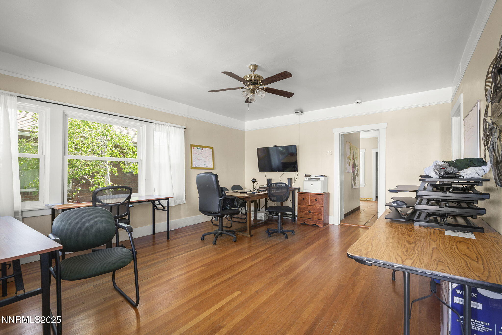 8-web-or-mls-A7400201